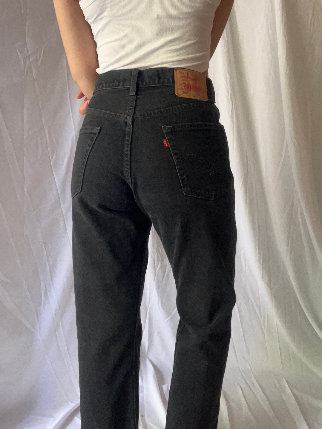 Vintage Levi's 505s - Size 29
