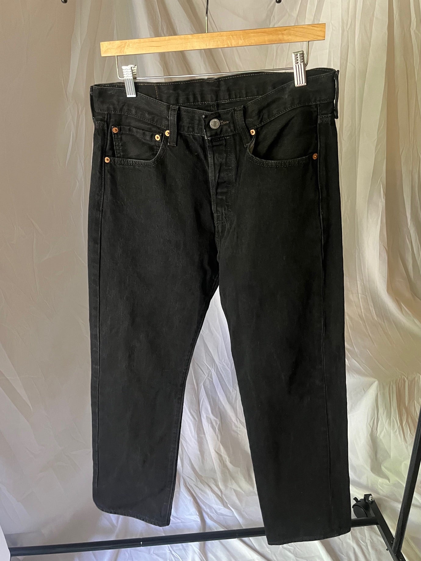 Vintage Levi's 501s - Size 32